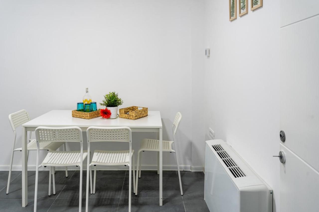 Kostovski Rooms-Near E75 To Greece Veles Dış mekan fotoğraf