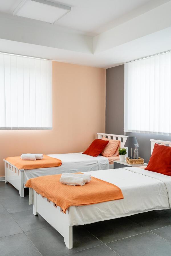 Kostovski Rooms-Near E75 To Greece Veles Dış mekan fotoğraf